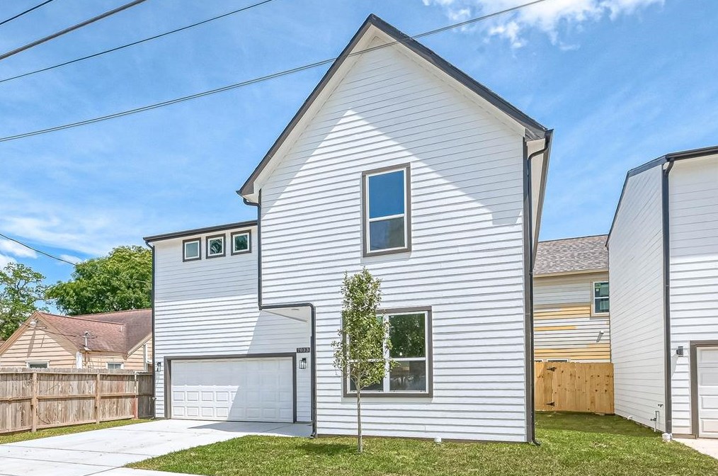7034 England St, Houston, TX 77021