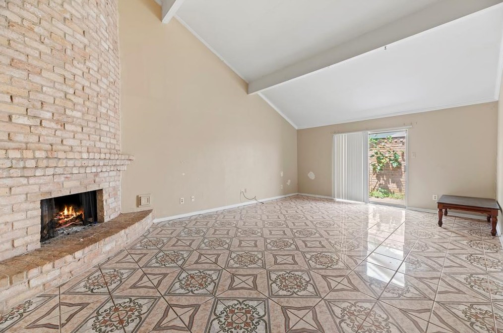 13311 Robinglen Dr, Houston, TX 77083-3513