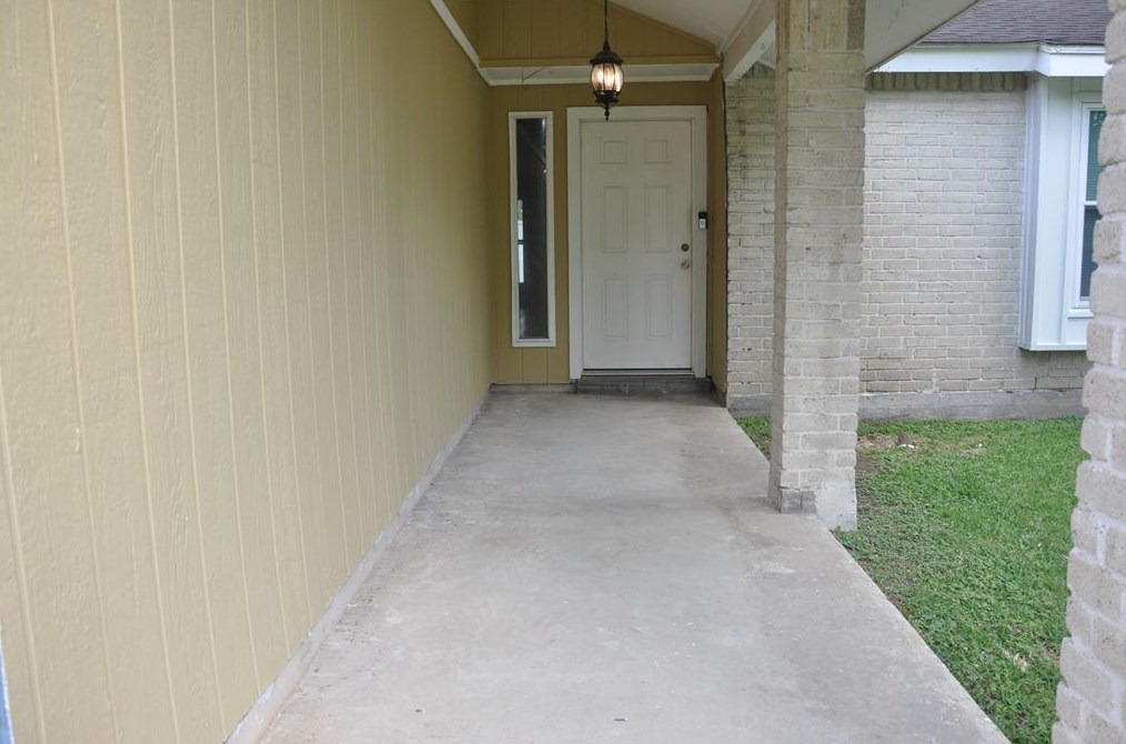 4715 Glendower Dr, Spring TX  77373-6932 exterior