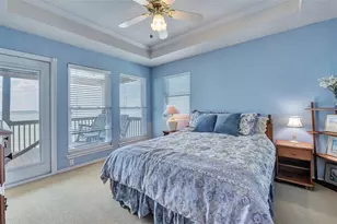 247 Isles End Rd, Tiki Island, TX 77554 - Photo 20