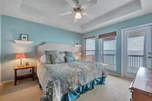 247 Isles End Rd, Tiki Island, TX 77554 - Photo 22