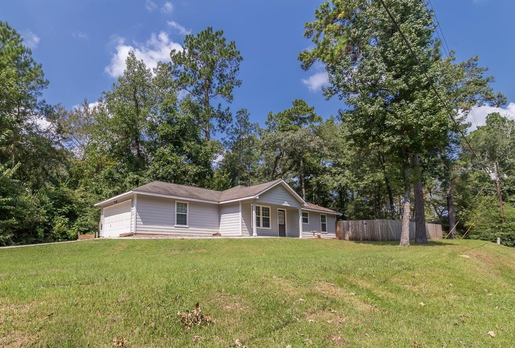 10755 Royal York Dr, Conroe, TX 77303