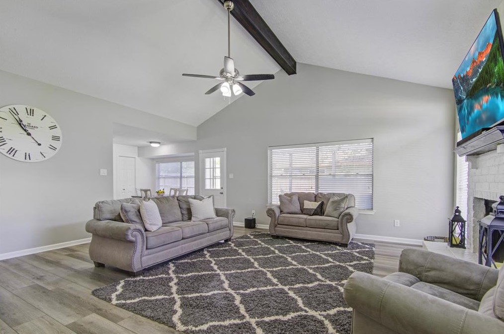5821 Wildfire St, League City, TX 77573-4517