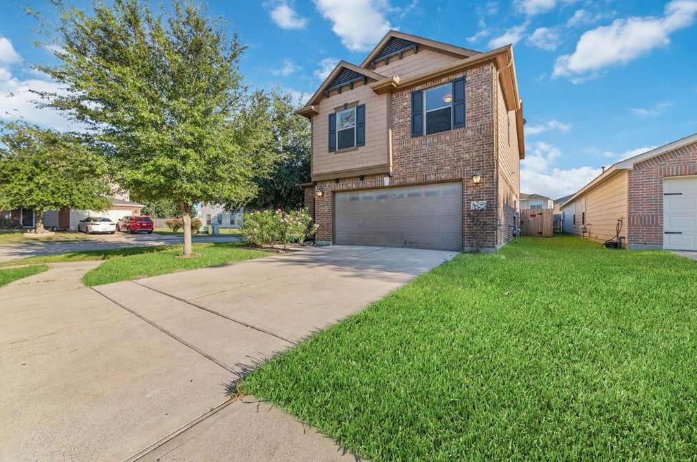 18703 Clover Nut Ct, Cypress, TX 77433
