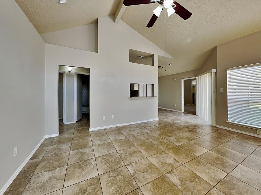 15627 Scenic Haven Dr, Houston TX  77083-5451 exterior