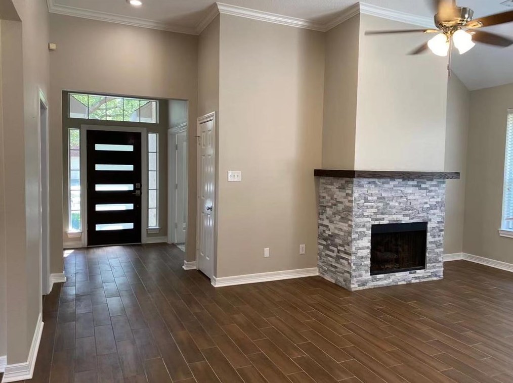 1902 Emerald Green Dr, Houston, TX 77094