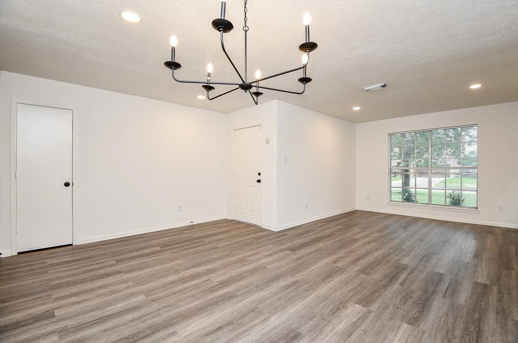 16618 Ripple Rdg Dr, Houston TX  77053-5348 exterior