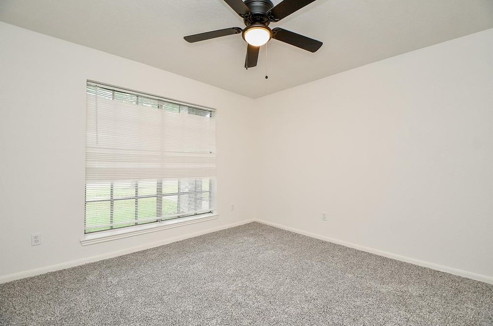 16618 Ripple Rdg Dr, Houston TX  77053-5348 exterior