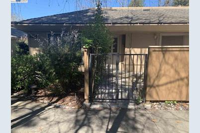 2133 Tice Creek Dr. #4 - Photo 1