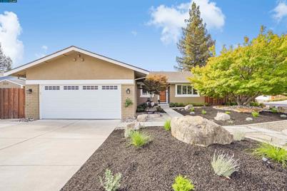 120 Chalk Creek Court - Photo 1