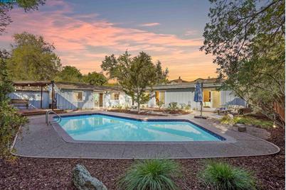 61 Shady Ln - Photo 1