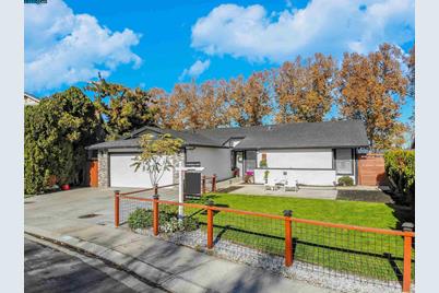1157 Douglas Fir Dr - Photo 1