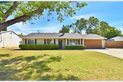 4080 Tulare Drive - Photo 1