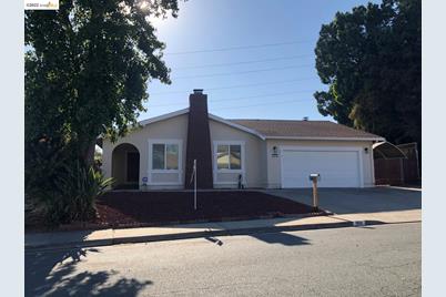 1816 Trembath St, Antioch, CA 94509 - MLS 41007041 - Coldwell Banker