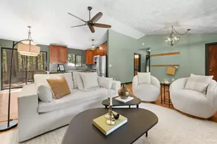 712 Seneca Dr, South Lake Tahoe, CA 96150 - Photo 1