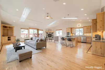1040 Truckee Drive, South Lake Tahoe, CA 96150 - Photo 1