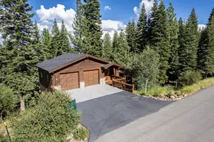 10894 Mougle Ln, Truckee, CA 96161 - Photo 1