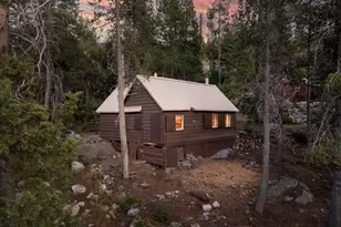 35 S Yuba Dr, Soda Springs, CA 95728 - Photo 1