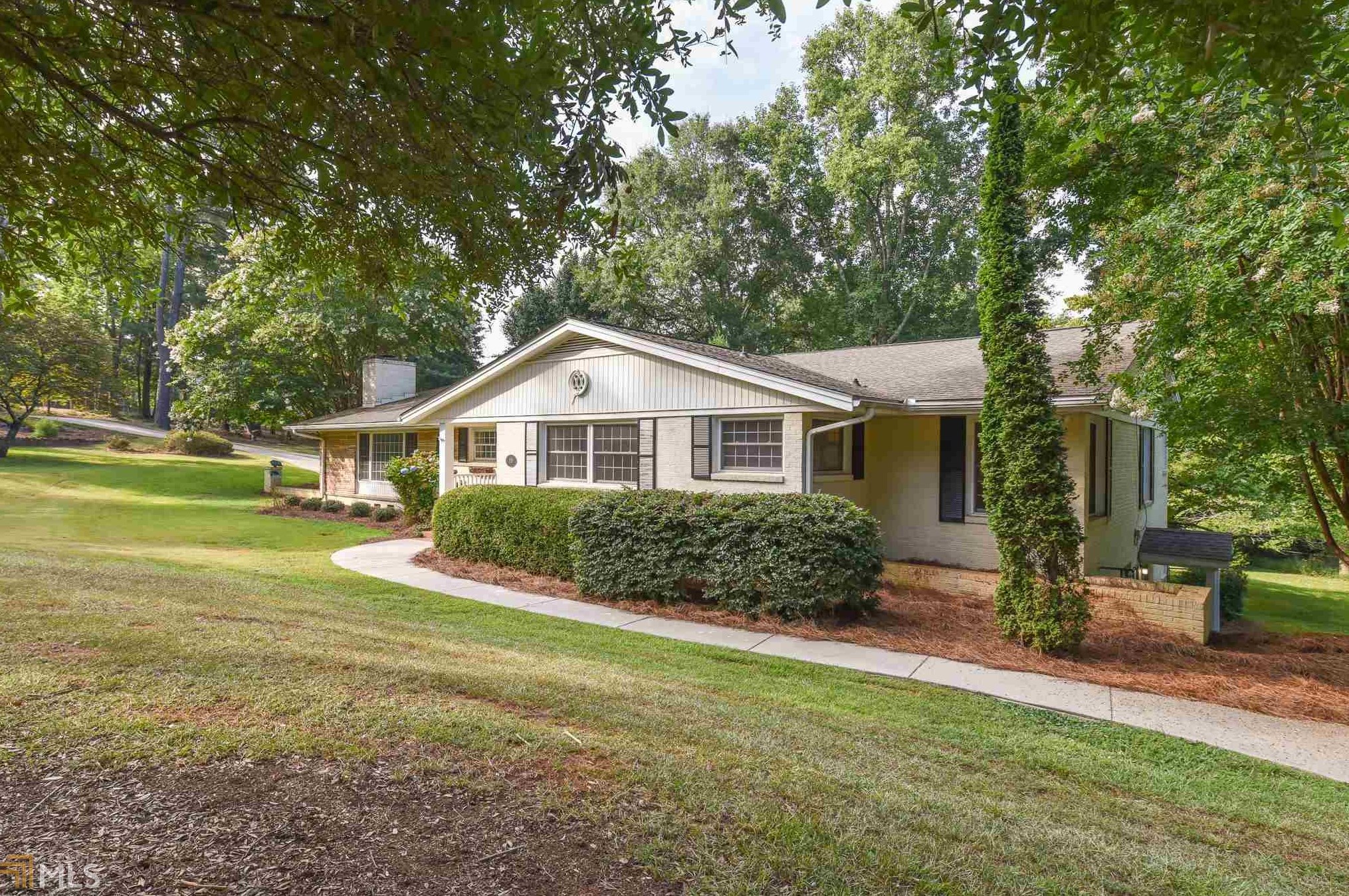 755 Lake Dr, Athens, GA 30606-4119