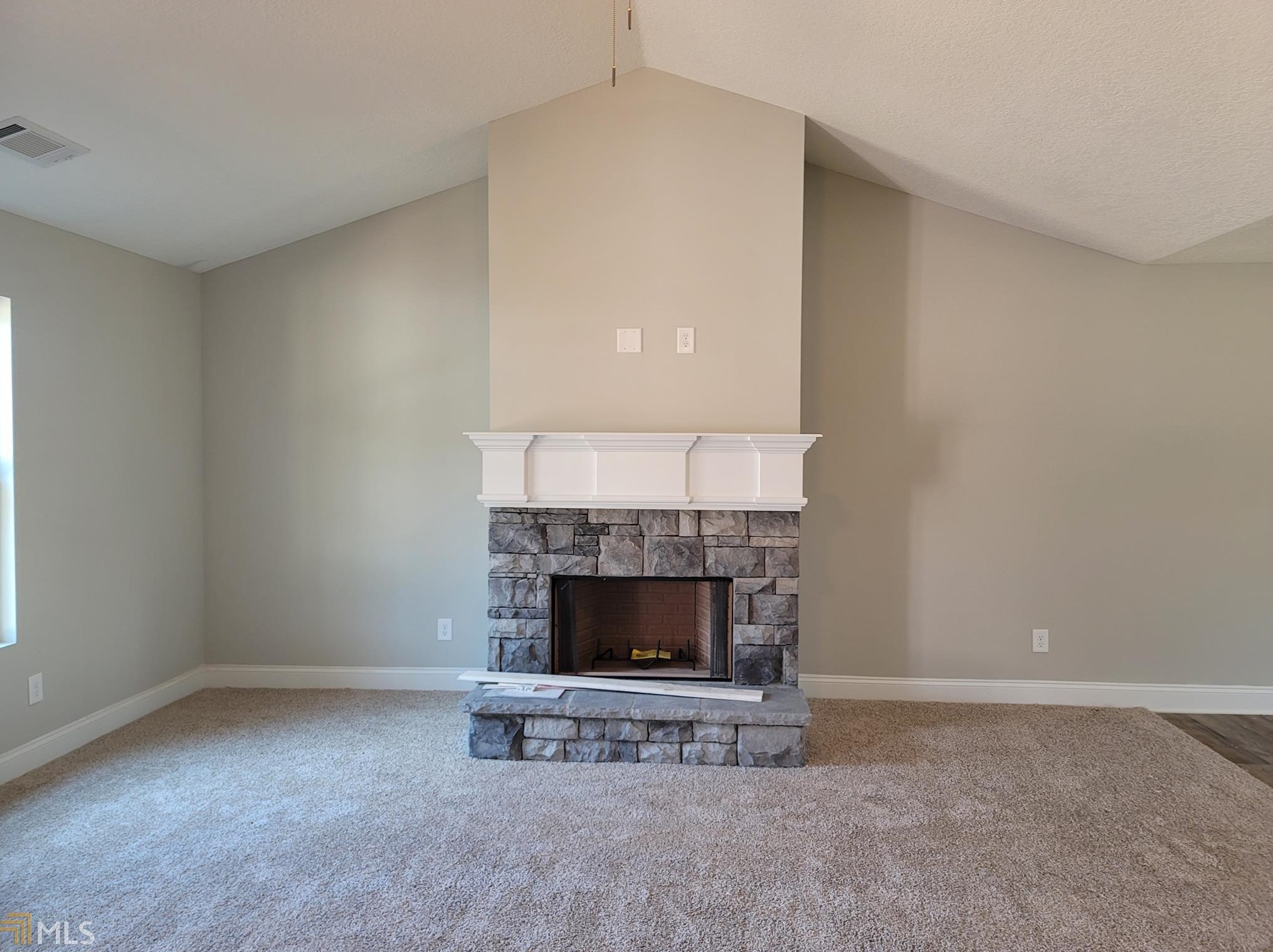 242 Cobb Dr, Royston, GA 30662-2956