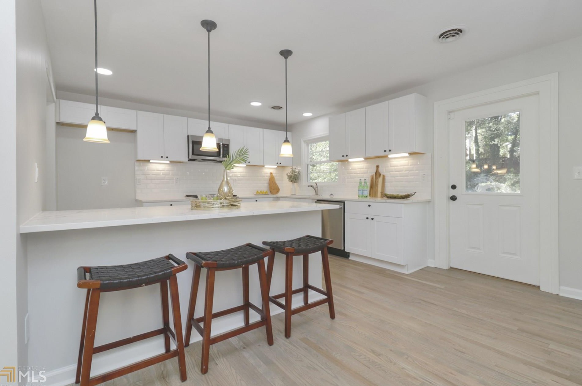 607 Densley Dr, Decatur GA  30033-5444 exterior