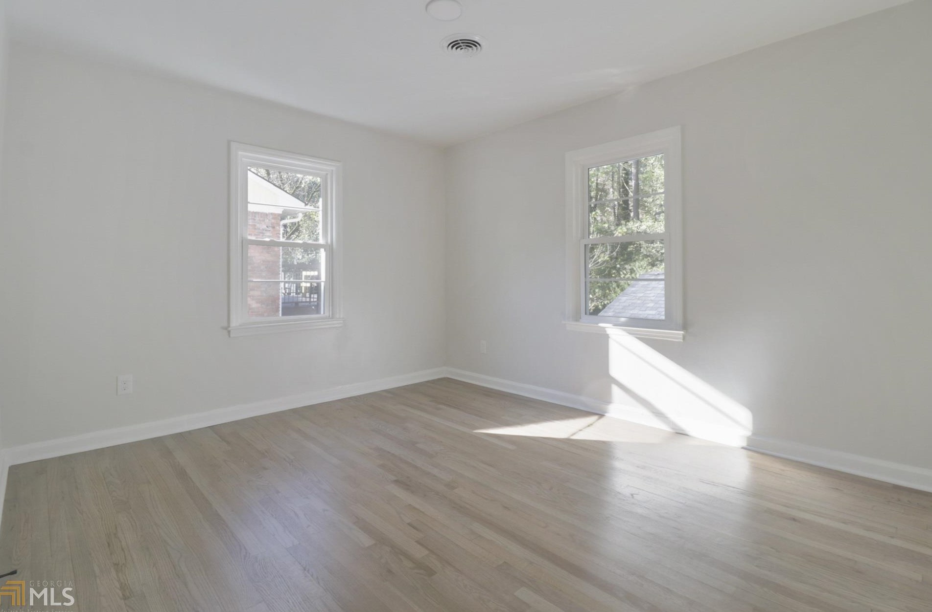 607 Densley Dr, Decatur GA  30033-5444 exterior