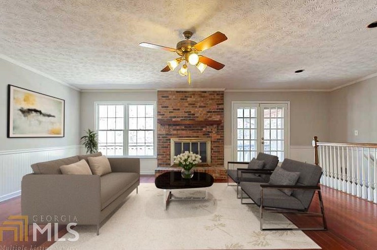 5382 Sandy Stream Dr, Stone Mountain, GA 30087-3638