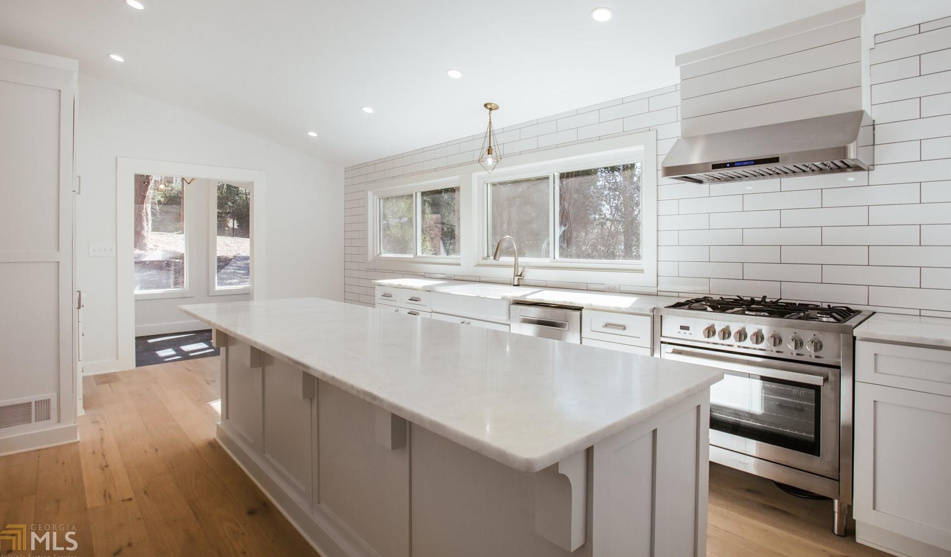 258 Fortson Dr, Athens GA 30606-4133 exterior