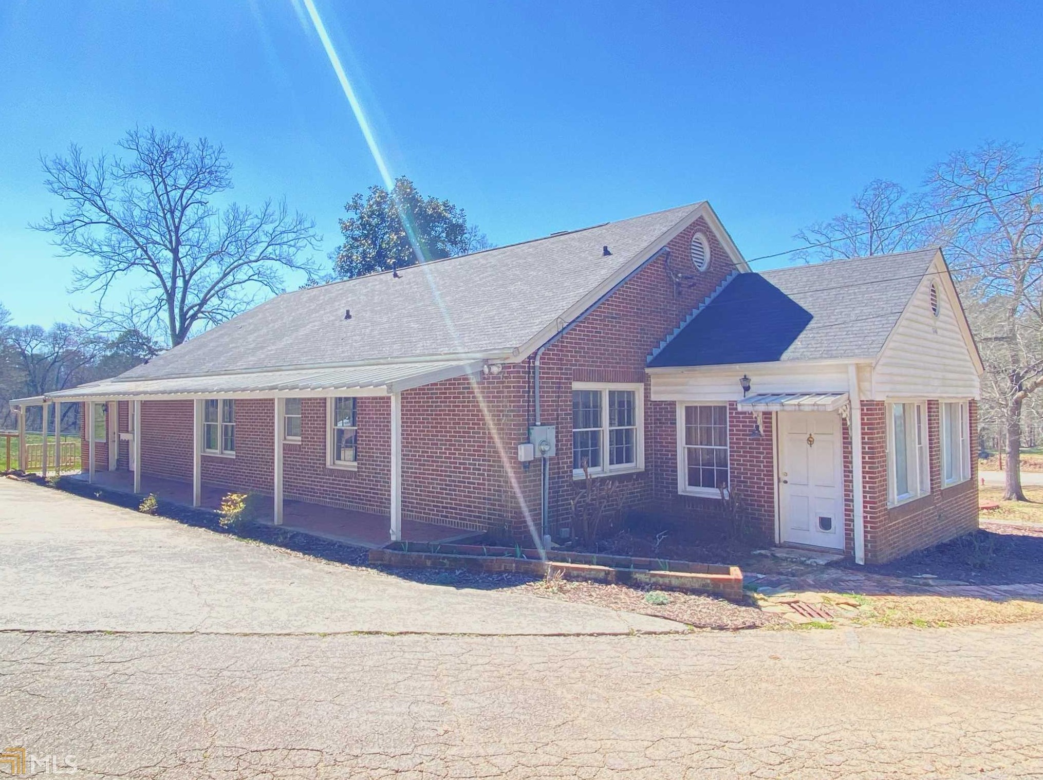 1761 Hwy 42, Flovilla, GA 30216