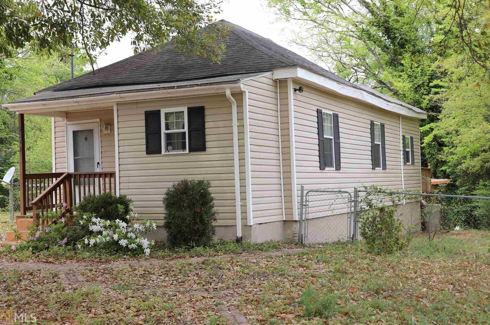 3243 High Point Dr, Macon GA  31204-1987 exterior