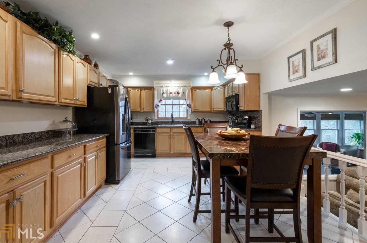 2988 Albatross Ln, Decatur GA  30034-4208 exterior