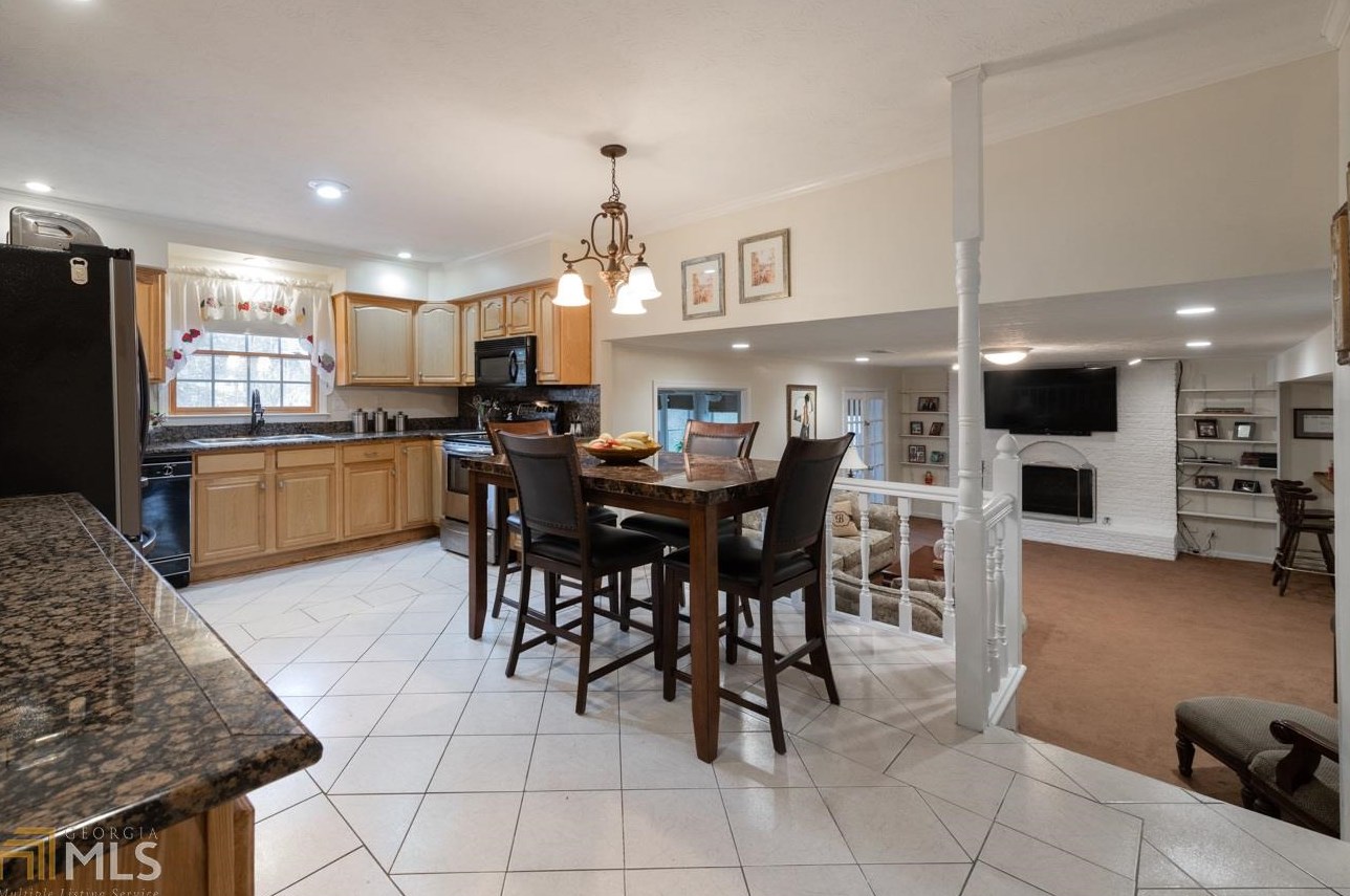 2988 Albatross Ln, Decatur GA  30034-4208 exterior