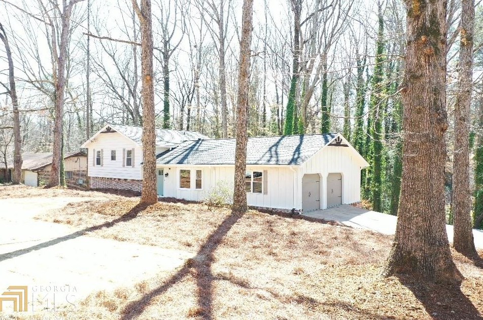 4653 Hardwood Rd, Stone Mountain, GA 30083-5143