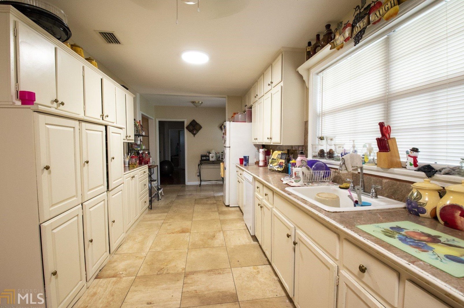 226 Armstrong St, Brunswick GA  31525-2703 exterior