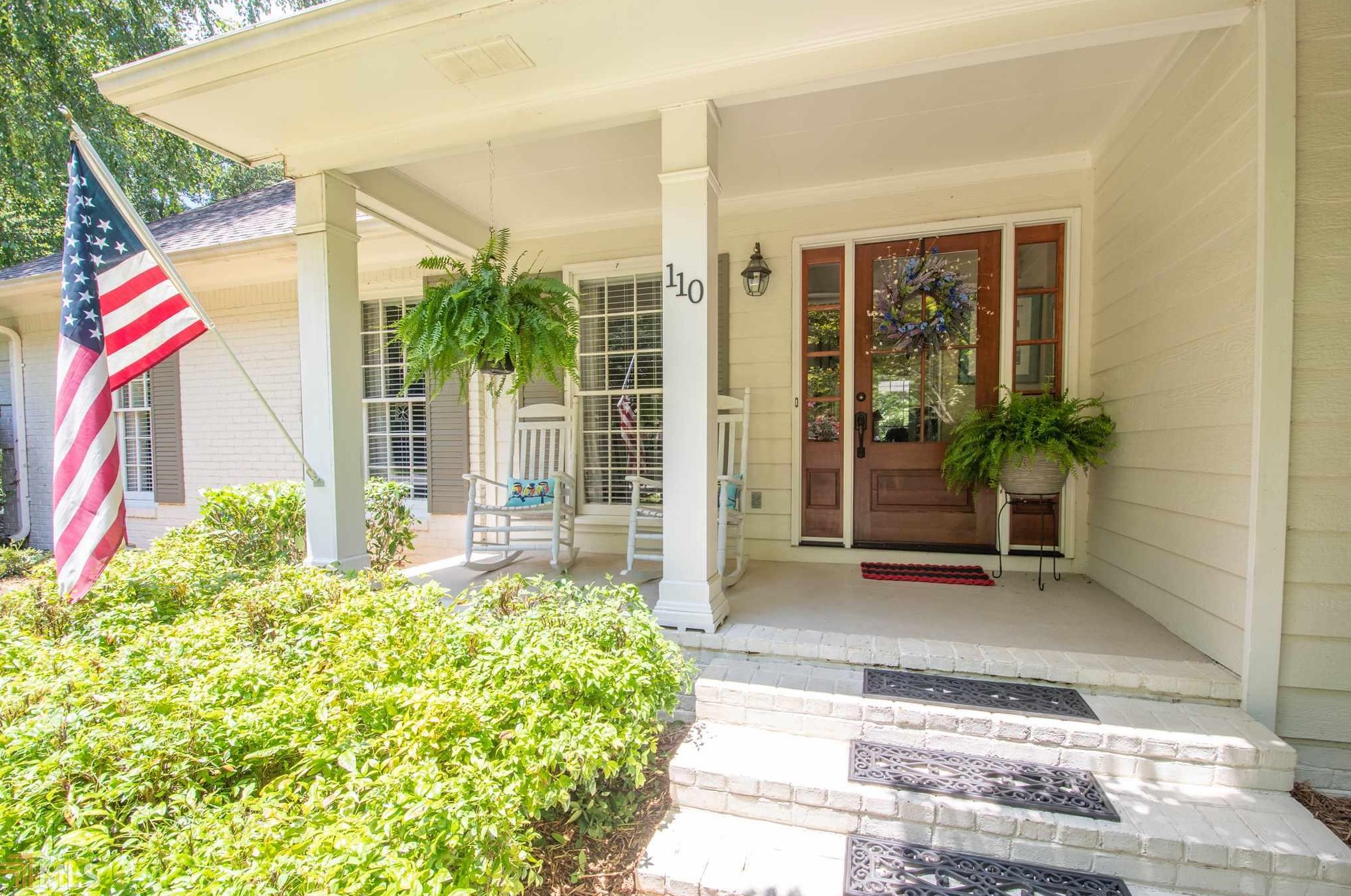 110 Hillsborough Dr, Athens GA  30606-6424 exterior