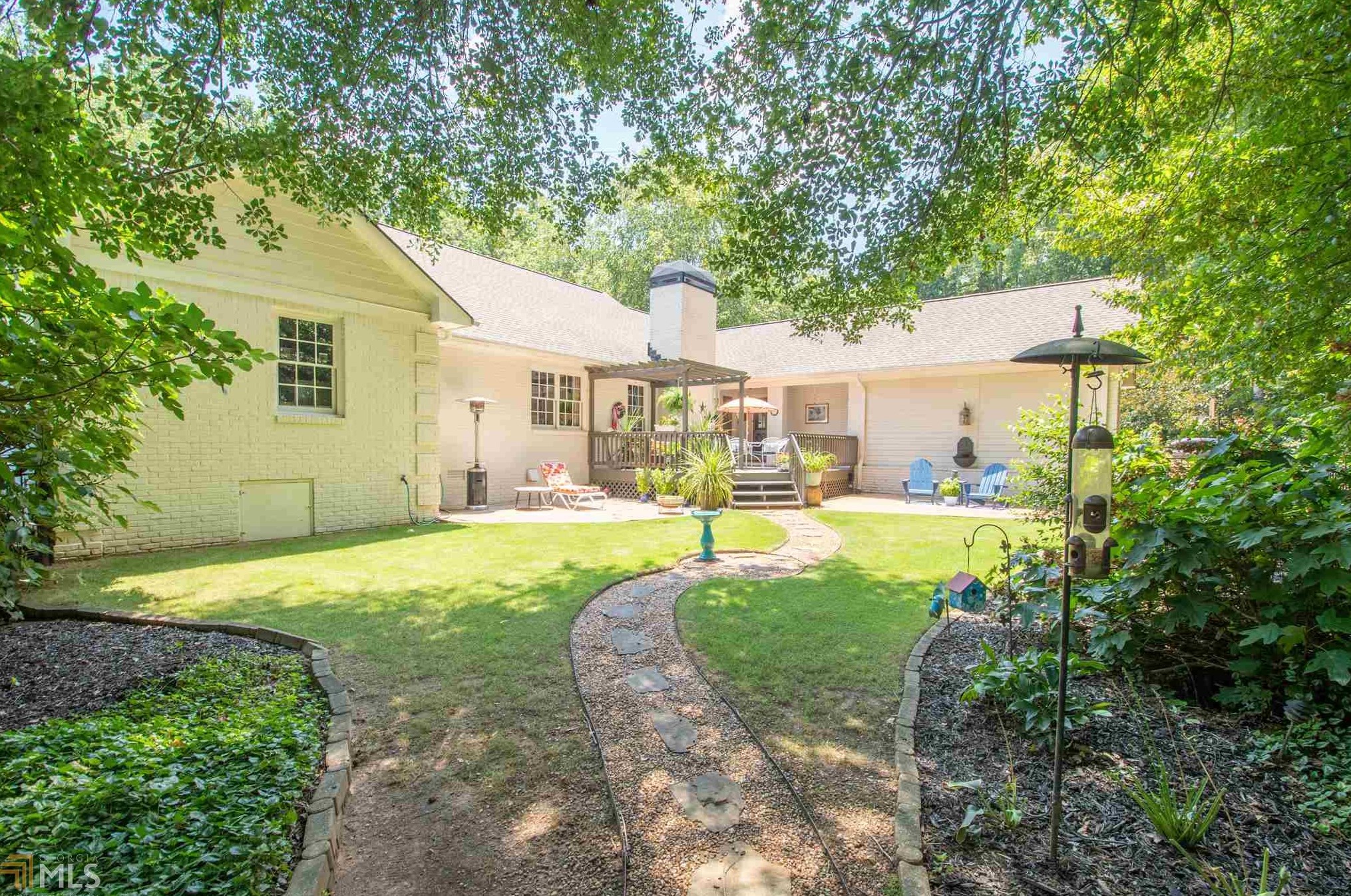 110 Hillsborough Dr, Athens GA 30606-6424 exterior