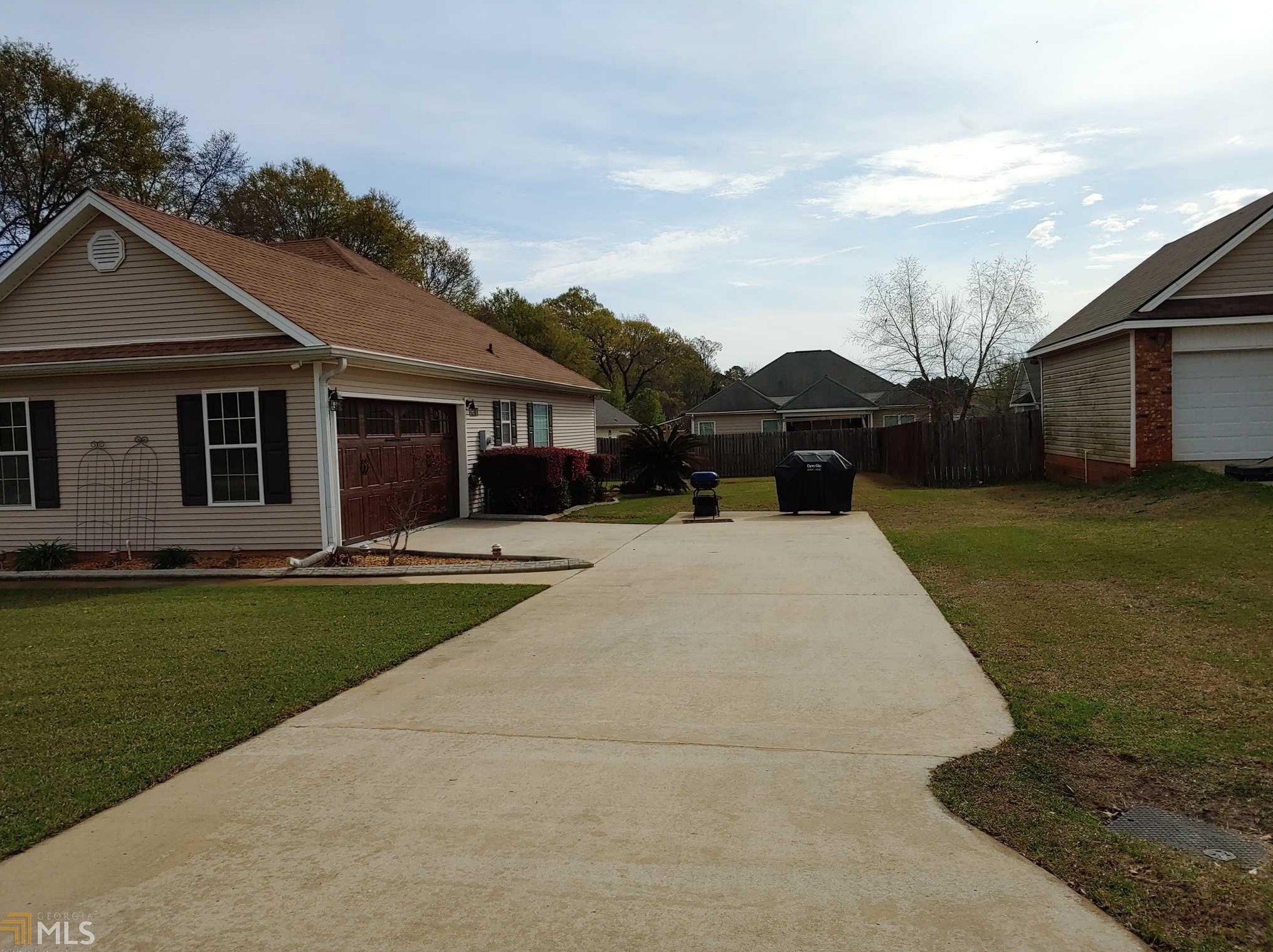 142 Larkspur Ln, Bonaire, GA 31005