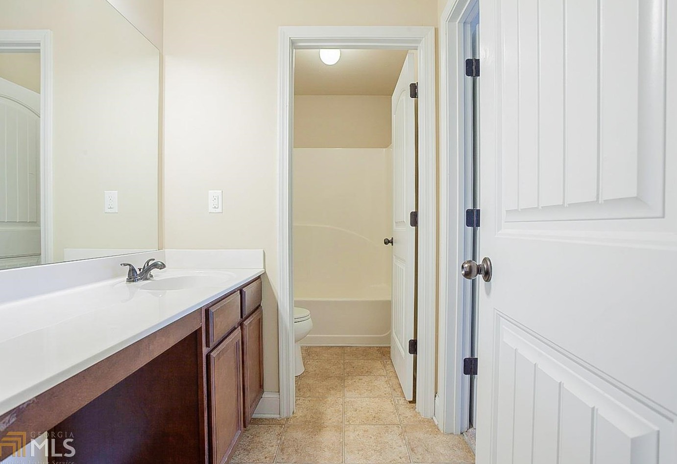 7671 Brazos Trl, Fairburn GA  30213-5402 exterior