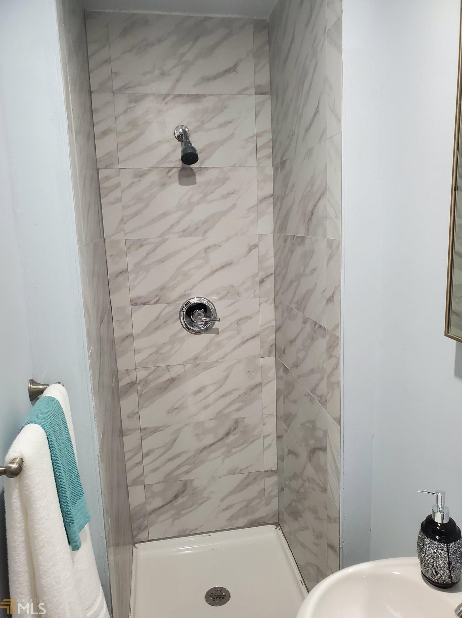 2159 Glendale Dr, Decatur GA  30032-5809 exterior