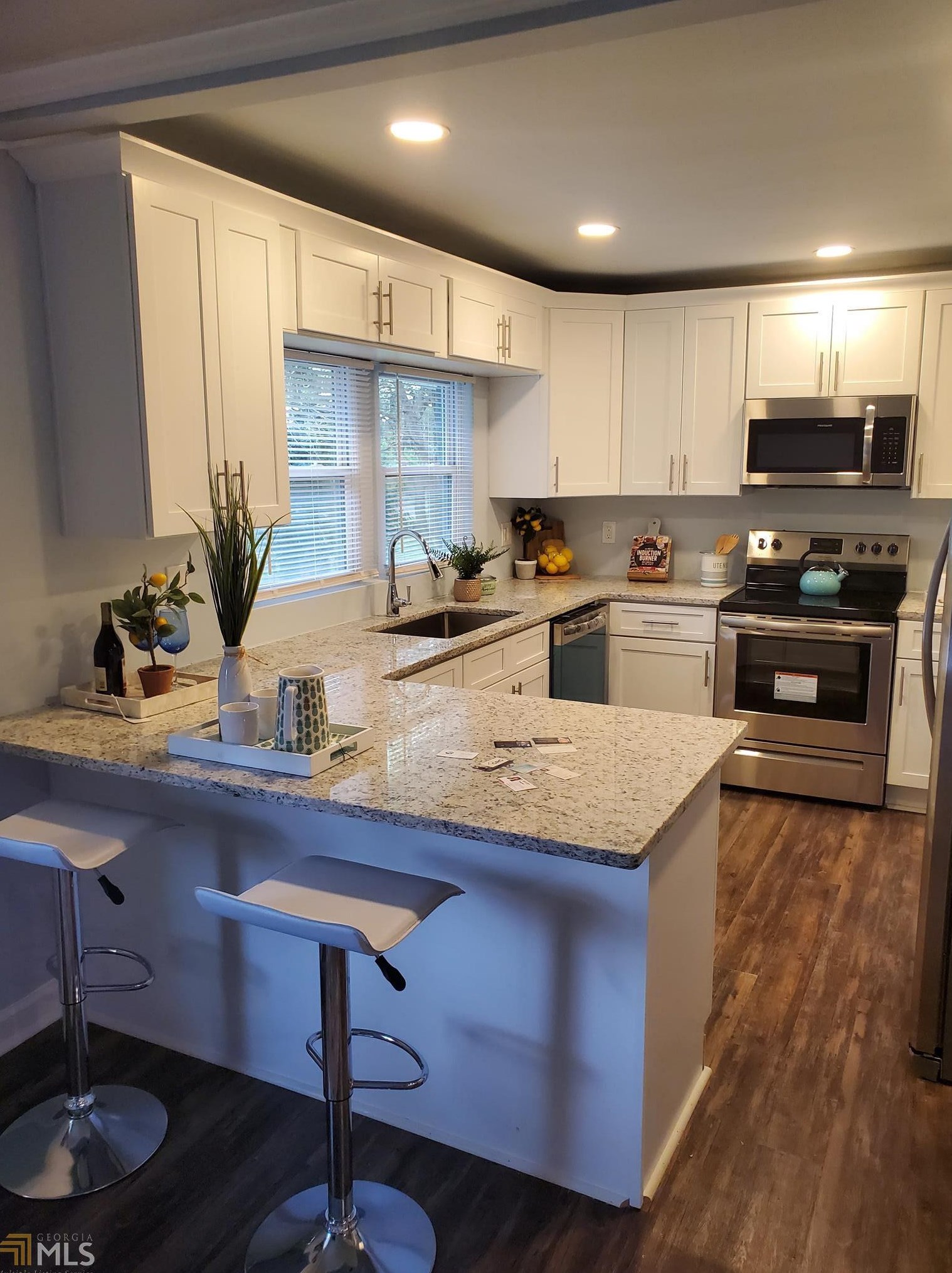 2159 Glendale Dr, Decatur GA  30032-5809 exterior