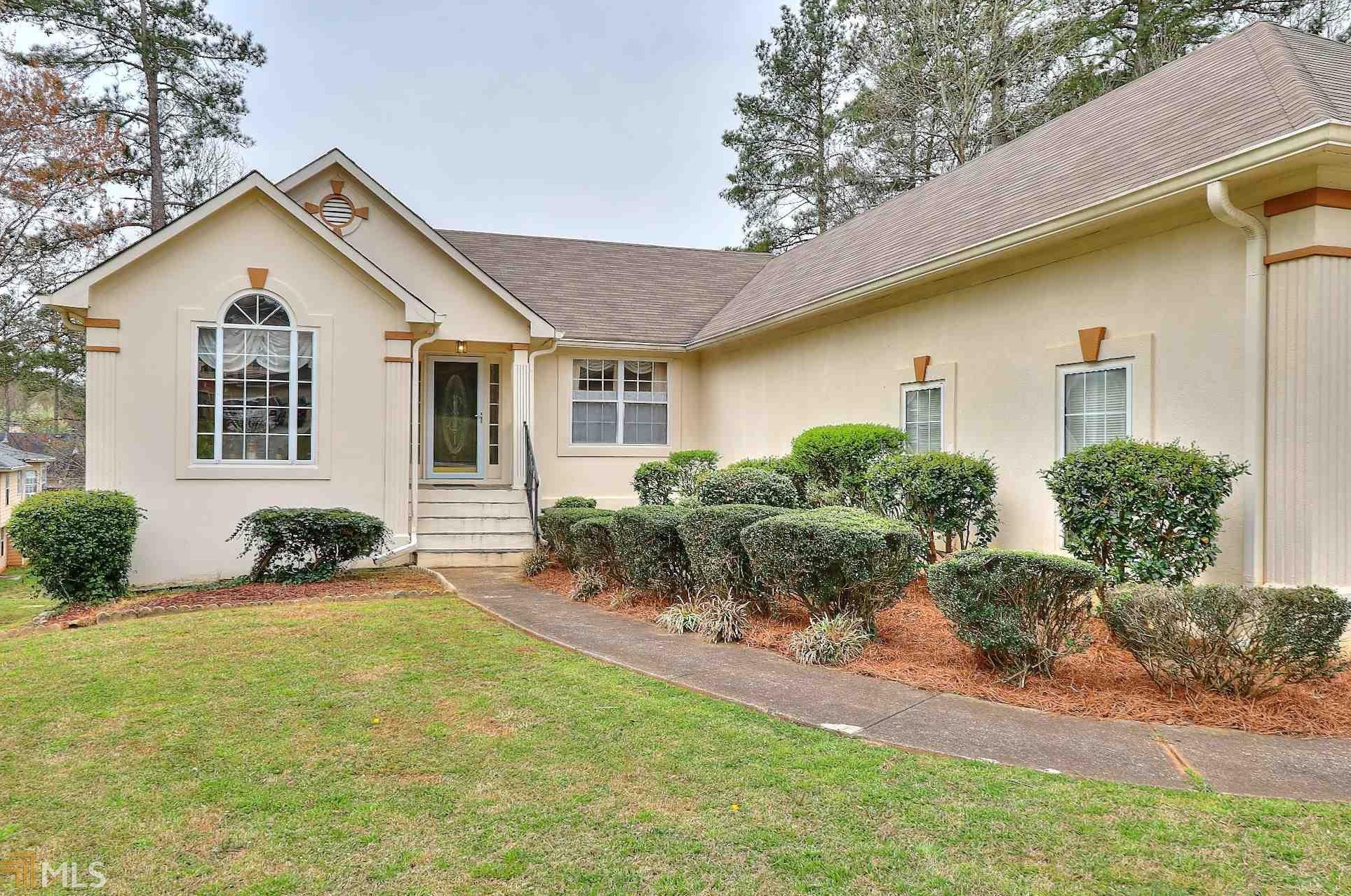 970 Reunion Pl, Atlanta, GA 30331-6347