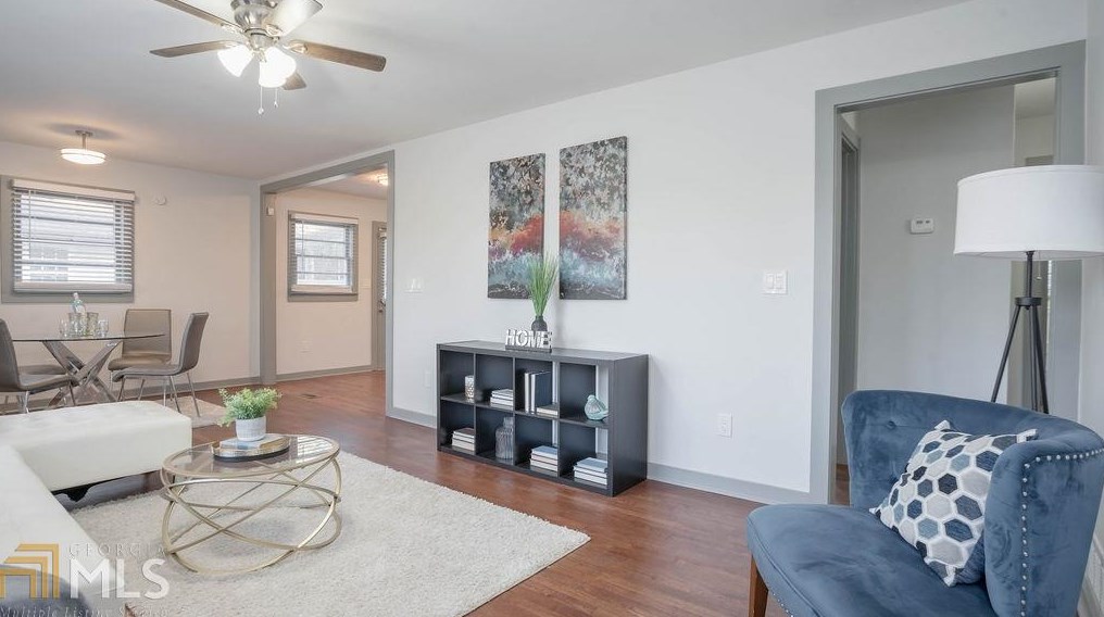 566 Woods St, Atlanta GA  30318-4740 exterior