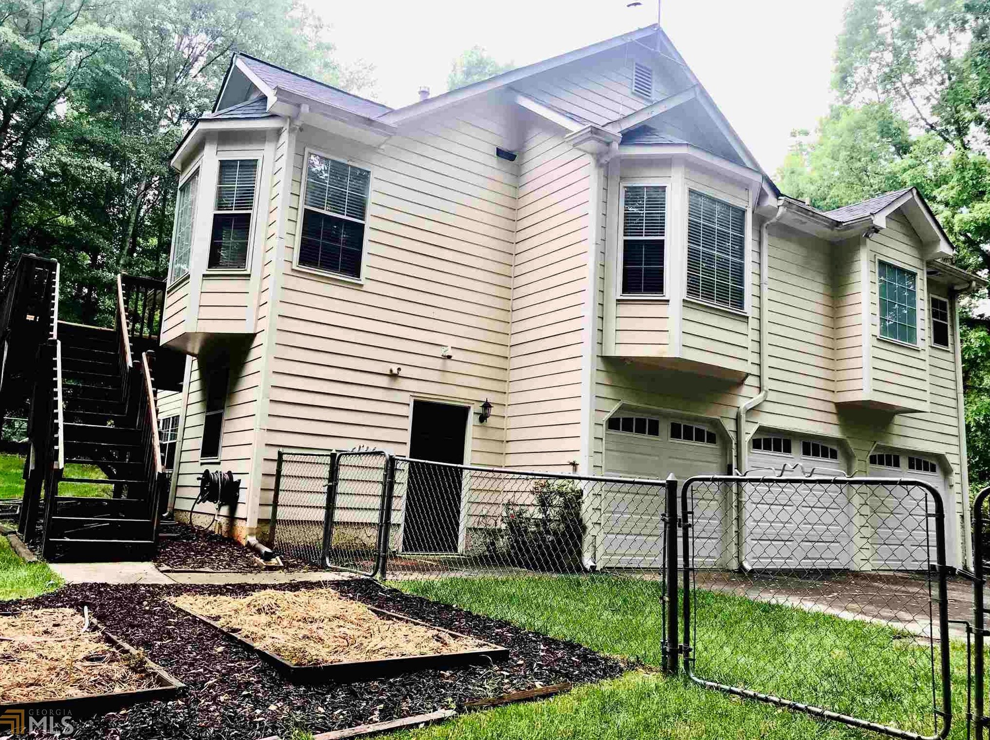 4096 Valley Woods Ct, Douglasville, GA 30135-7254