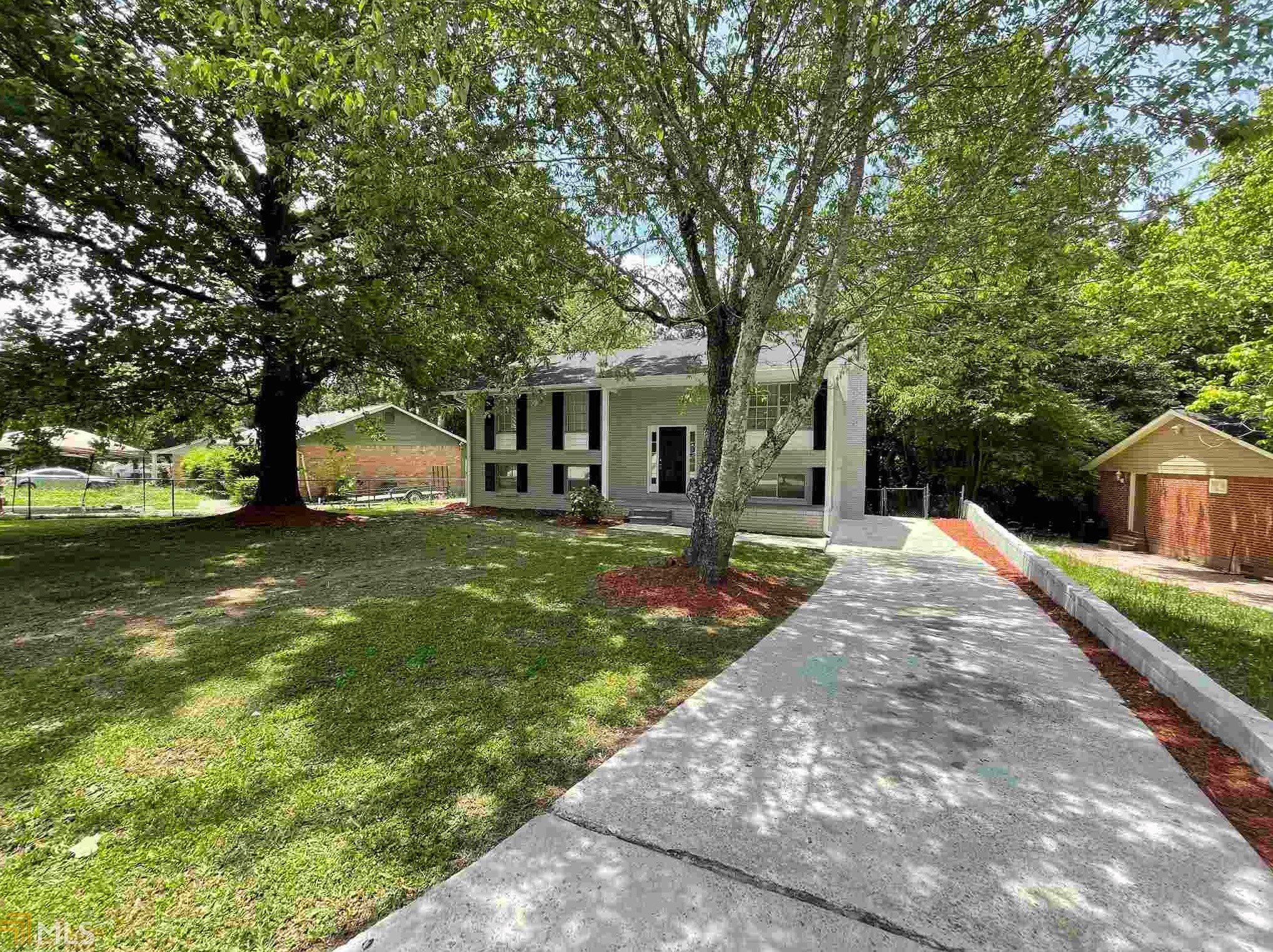 10185 Foxfire Ter, Jonesboro, GA 30238-6513