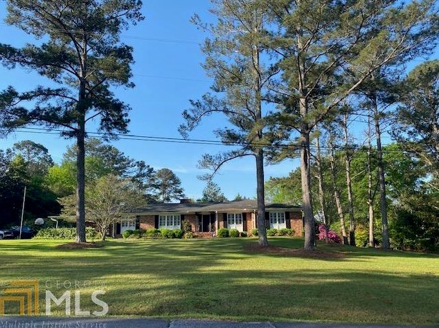 114 Hillcrest Rd, West Point, GA 31833-5208