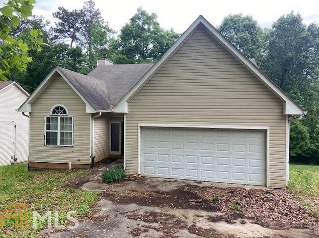 110 Valley Dr, Stockbridge, GA 30281