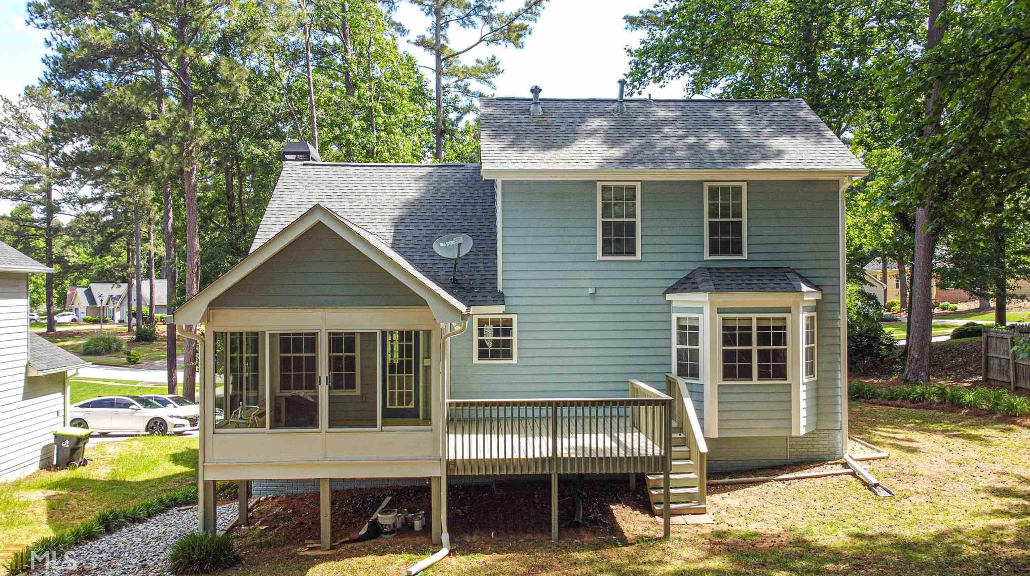 523 Horseshoe Cir, Stockbridge, GA 30281