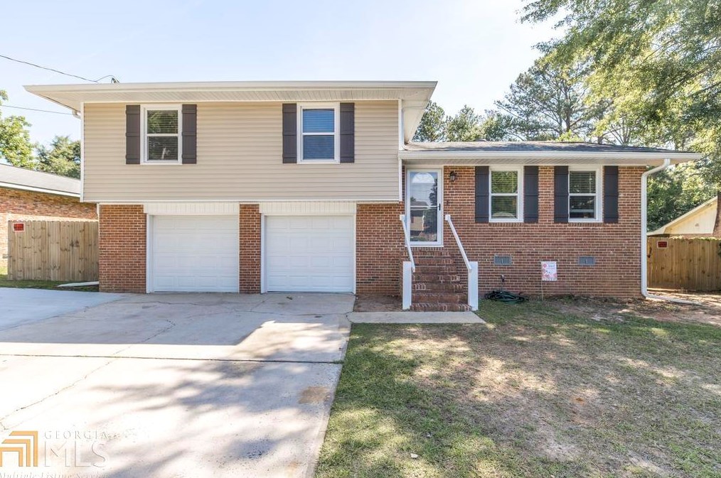 106 Lemuel Ct, Warner Robins, GA 31088