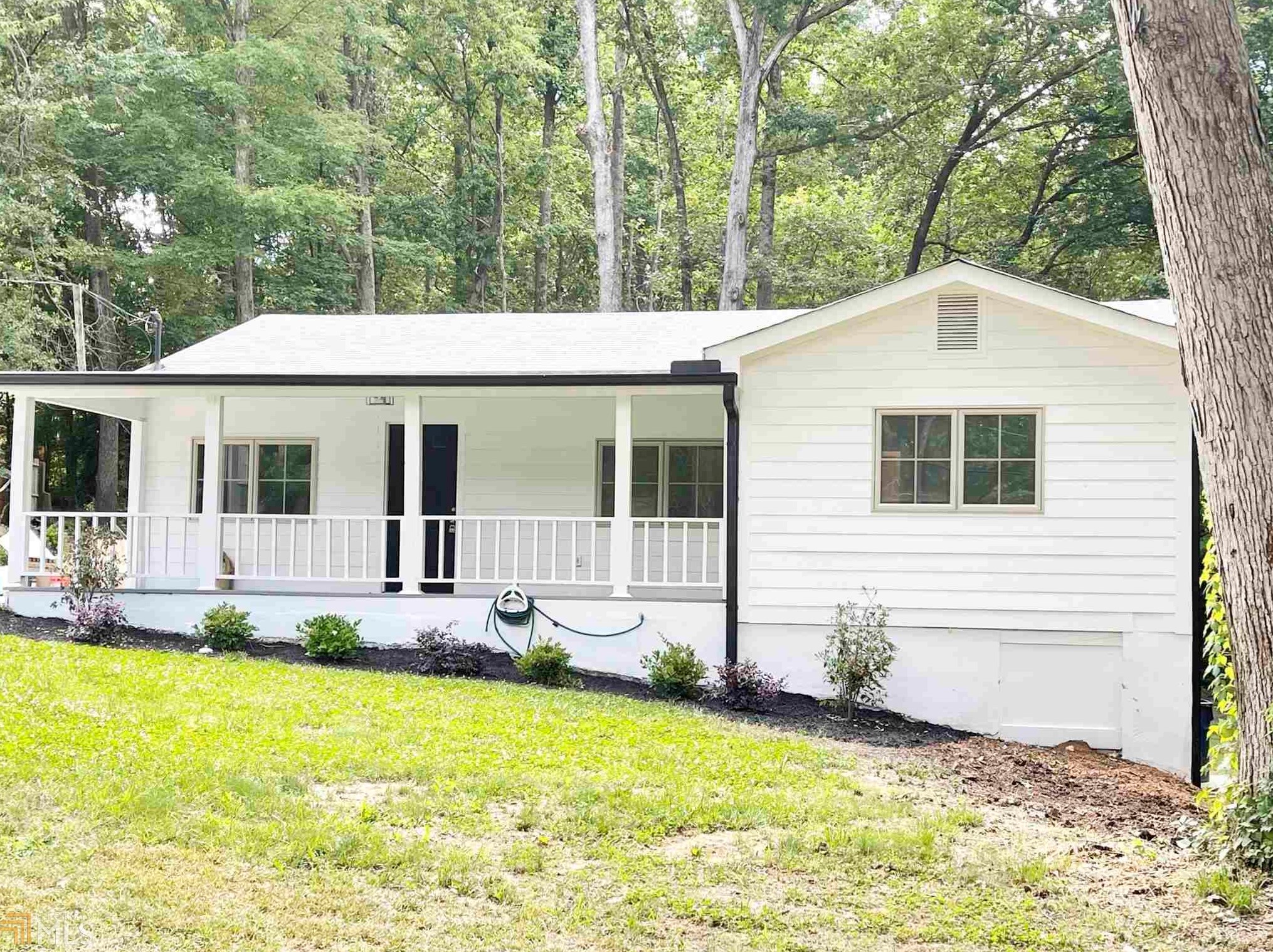 6201 Forrest Ave, Union City, GA 30291-1311