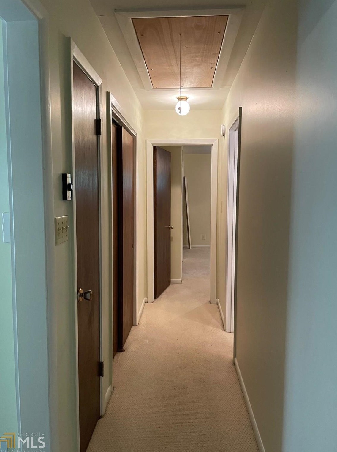 5466 Golfcrest Cir, Stone Mountain, GA 30088